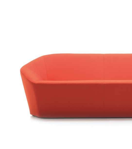 Alti Sofa