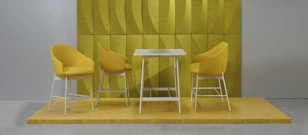 02 MARINA BAR STOOL SLIDER